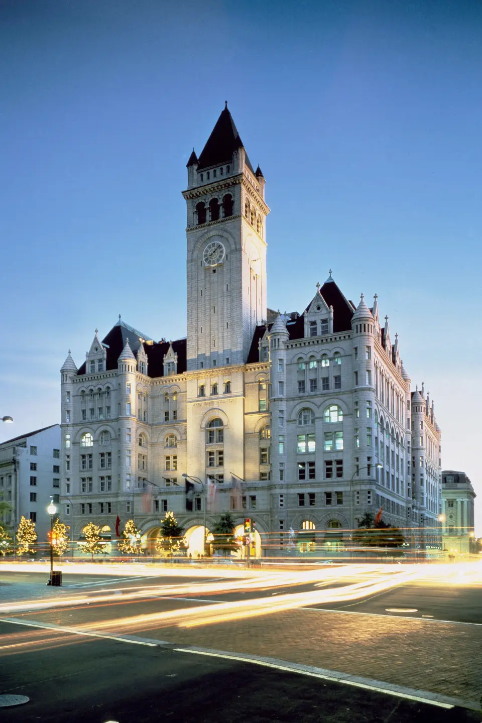 Luxury Washington DC car service for VIP and Group Travel
