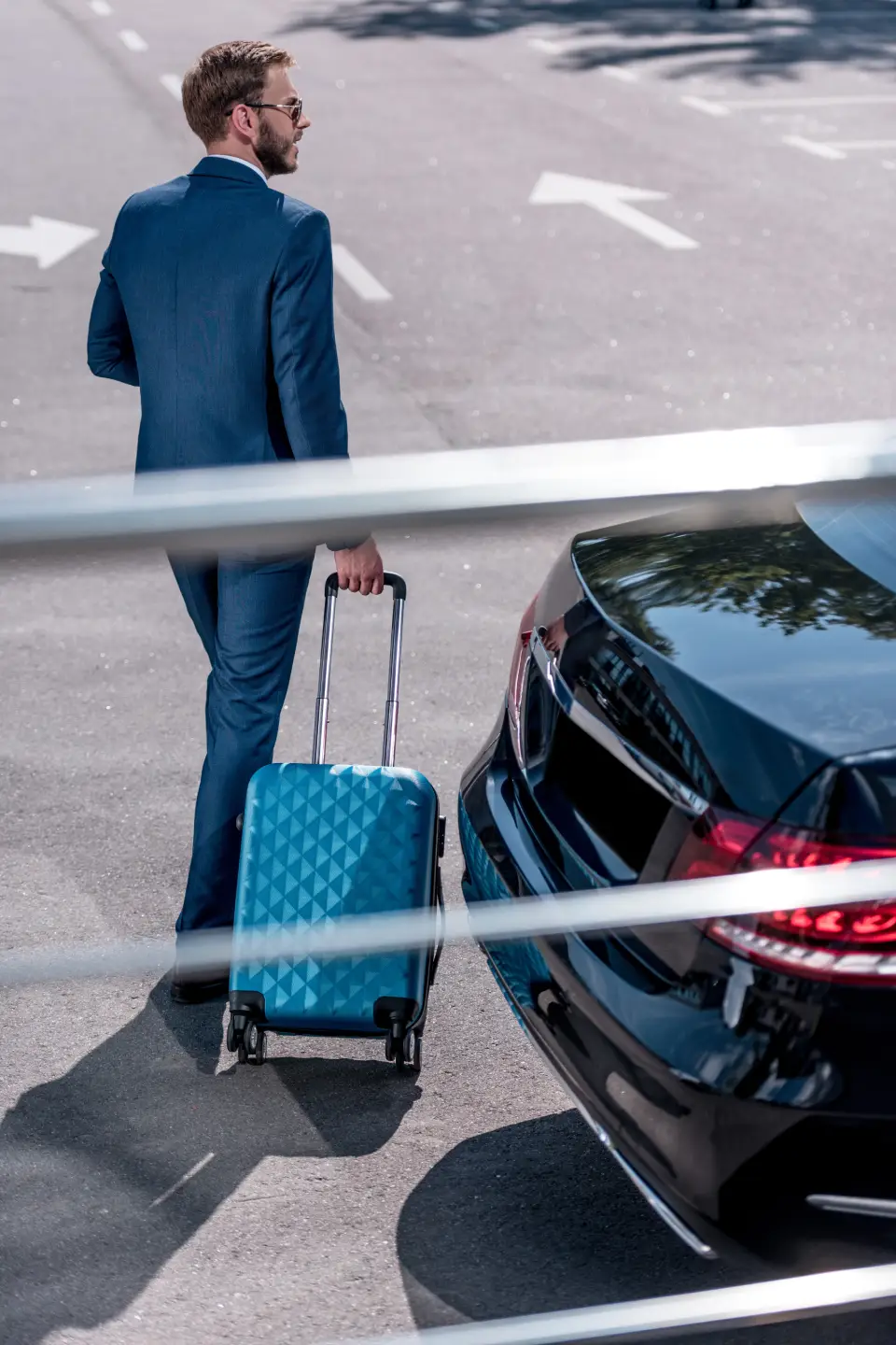 Private Dulles airport transportation for Corporate and Family Travel